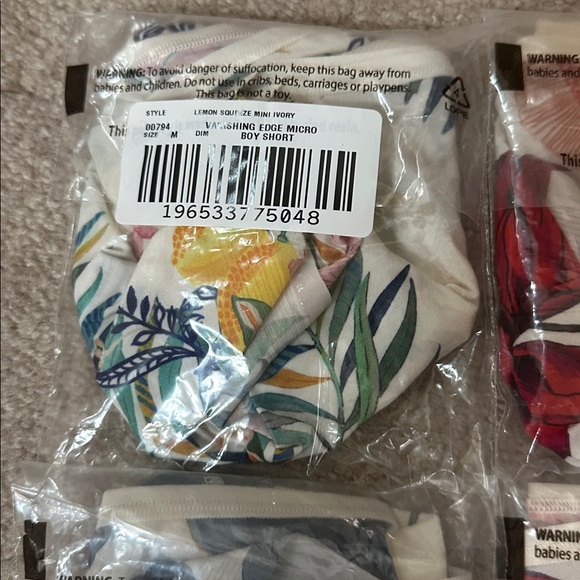 4 X Soma Vanishing Edge Microfiber Boy short, $72 value - Picture 4 of 4